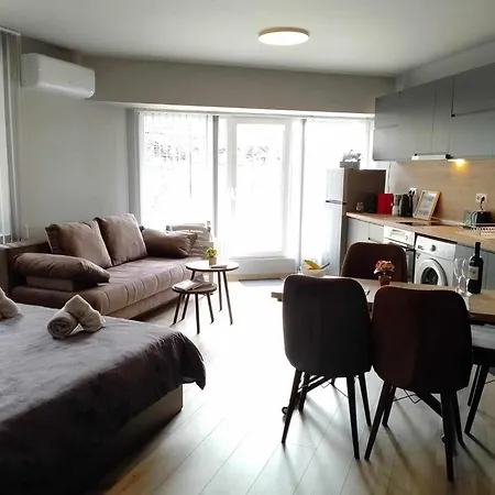 Sweet Apartment